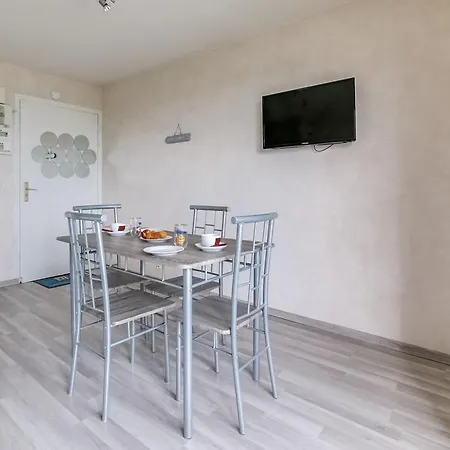 Luckey Homes - Rue Fontenelle דירה *